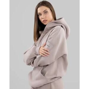 Comfrt Travel Essentials hoodie Bark size medium